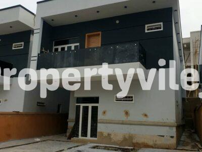 Newly built 4 bedroom fully detached duplex