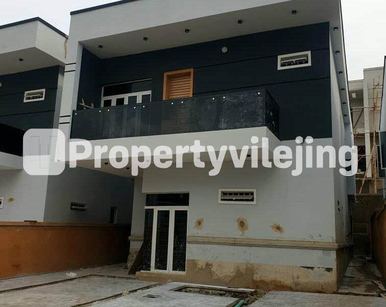 Newly built 4 bedroom fully detached duplex