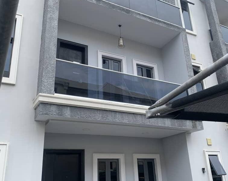 4 Bedroom Terrace duplex